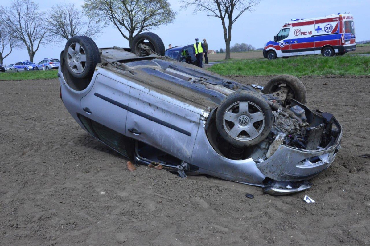 Kierowca zginął na miejscu [ZDJĘCIA]