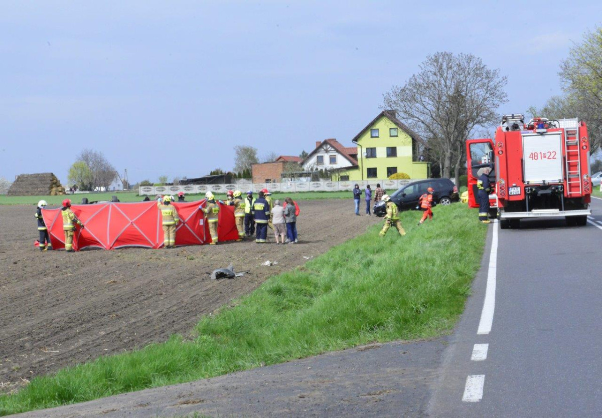 Kierowca zginął na miejscu [ZDJĘCIA]