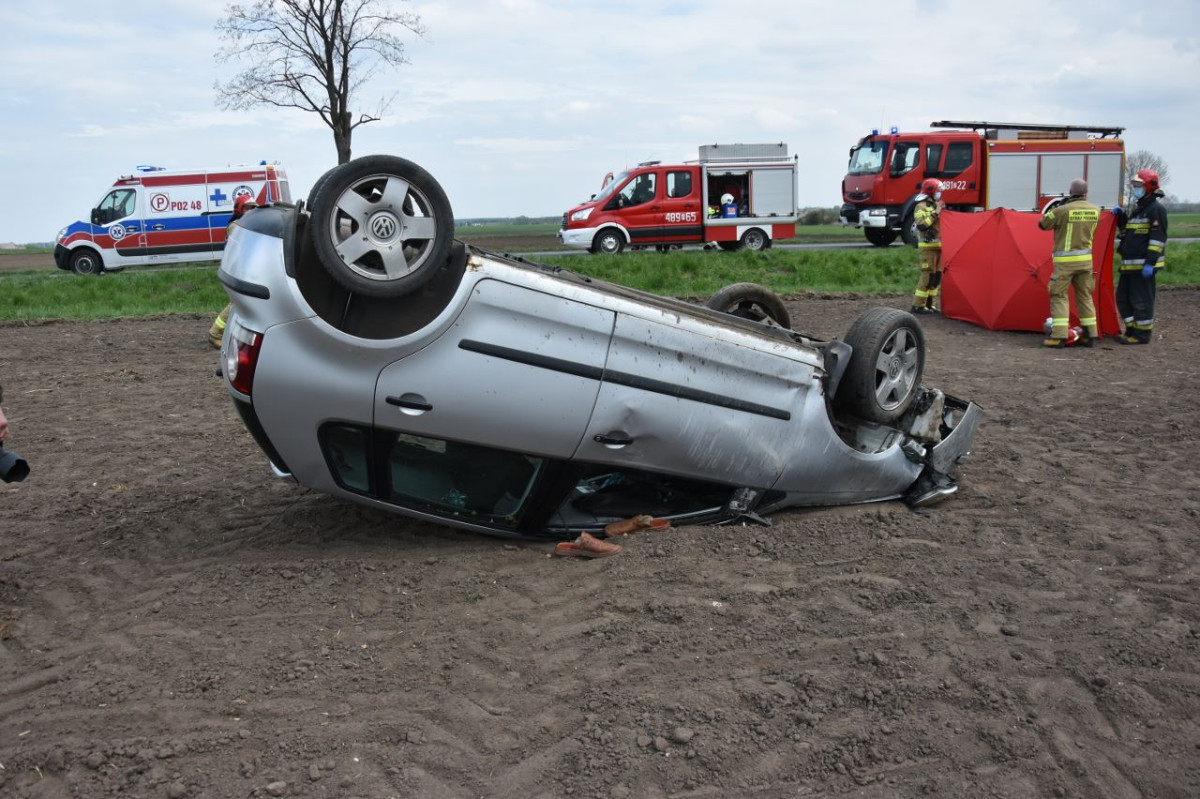 Kierowca zginął na miejscu [ZDJĘCIA]