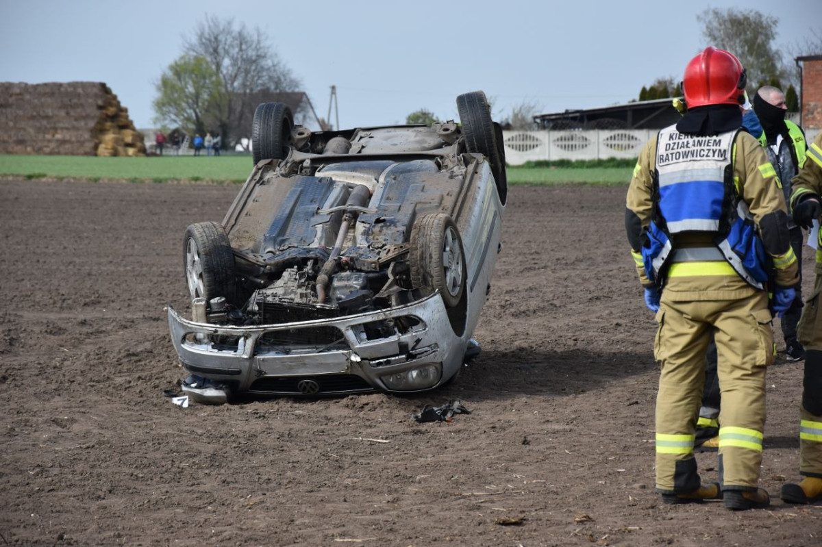 Kierowca zginął na miejscu [ZDJĘCIA]