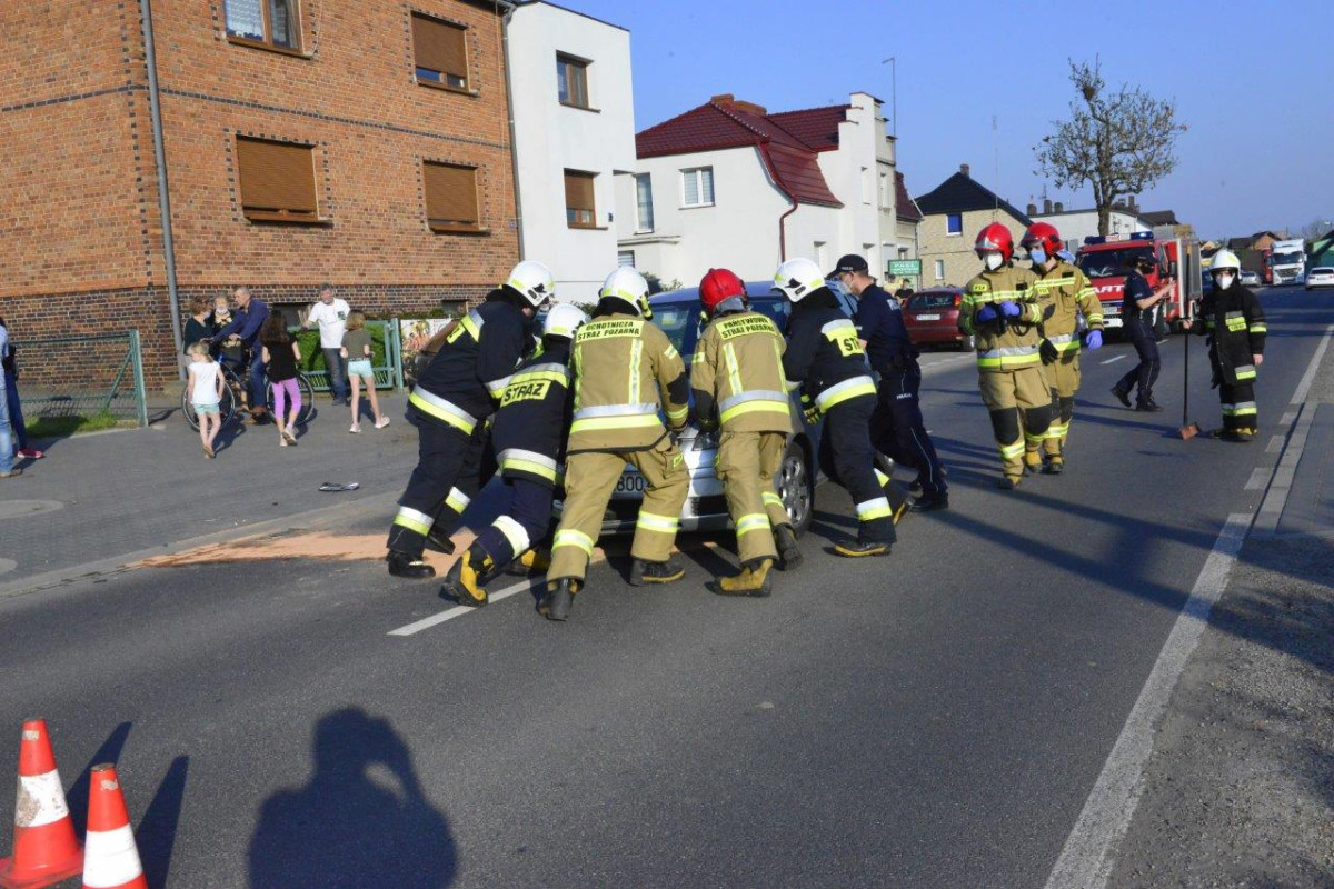 Zderzenie dwóch samochodów w Czaczu [ZDJĘCIA]