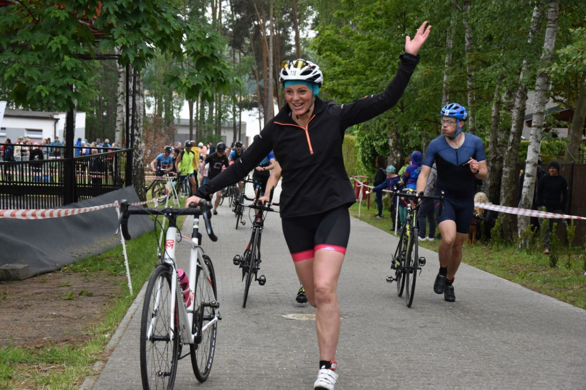 Triathlon 2021 w Nowym Dębcu [ZDJĘCIA]