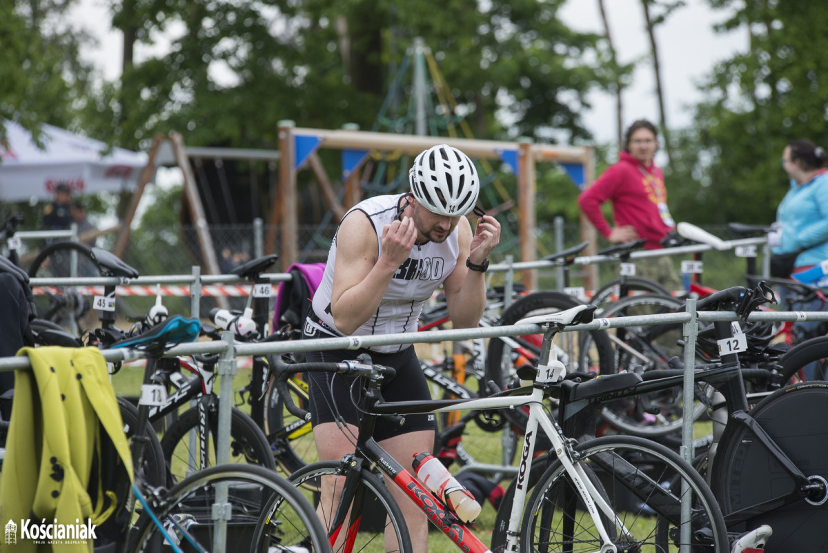 Triathlon 2021 w Nowym Dębcu [ZDJĘCIA]