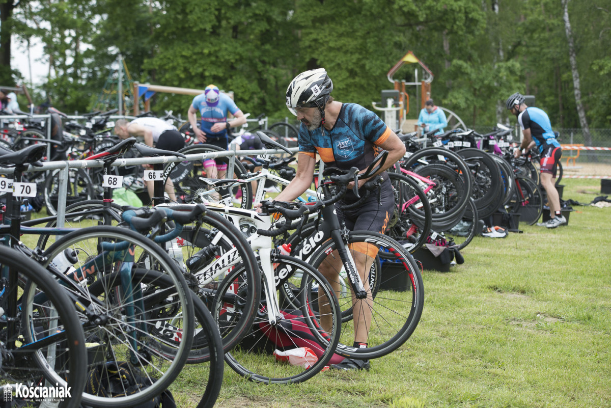 Triathlon 2021 w Nowym Dębcu [ZDJĘCIA]