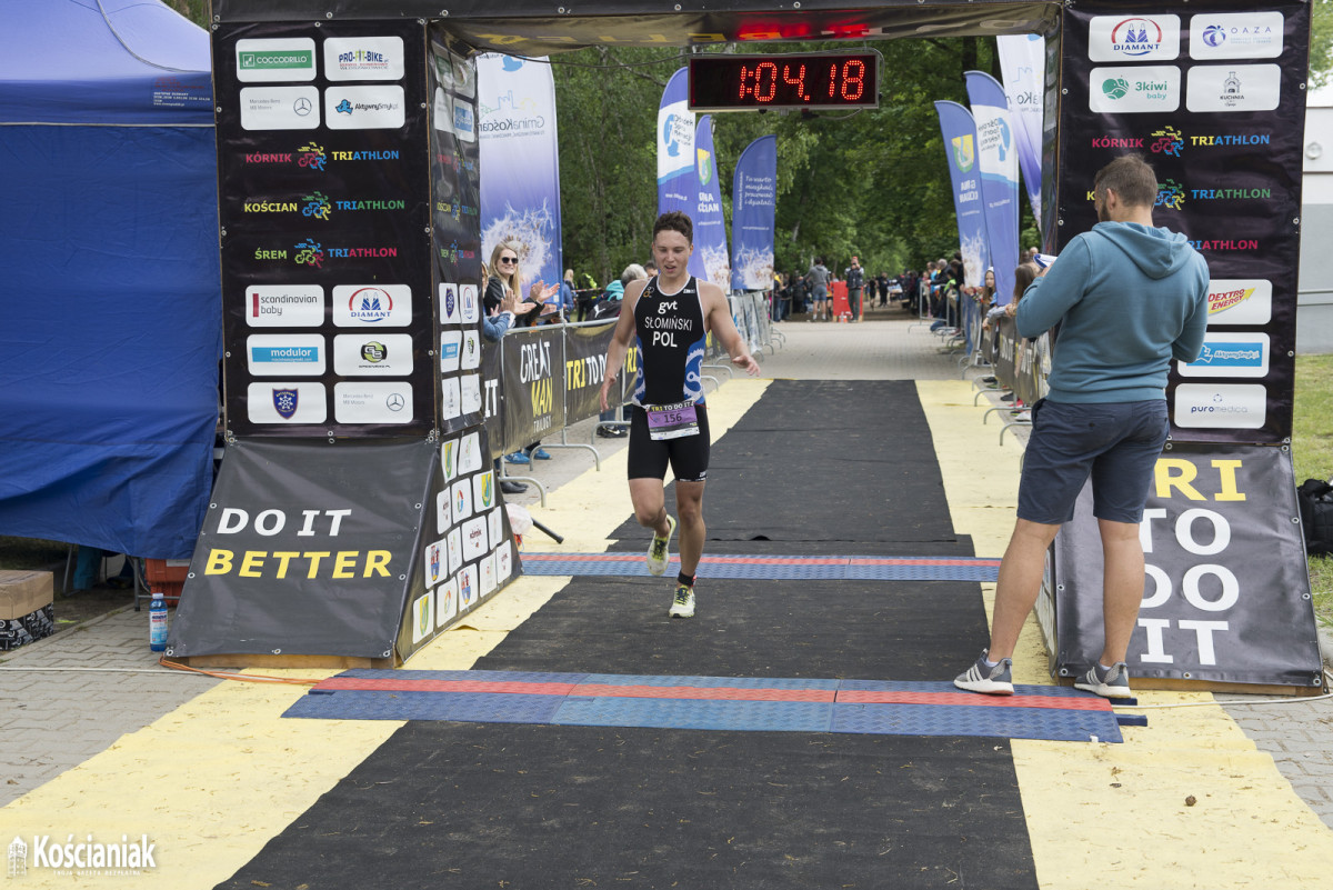 Triathlon 2021 w Nowym Dębcu [ZDJĘCIA]