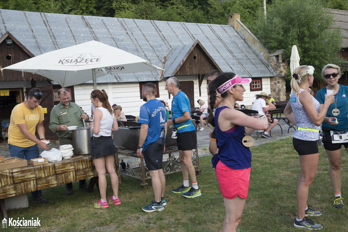 Bieg Filmowe Soplicowo na inaugurację triathlonu [ZDJĘCIA]