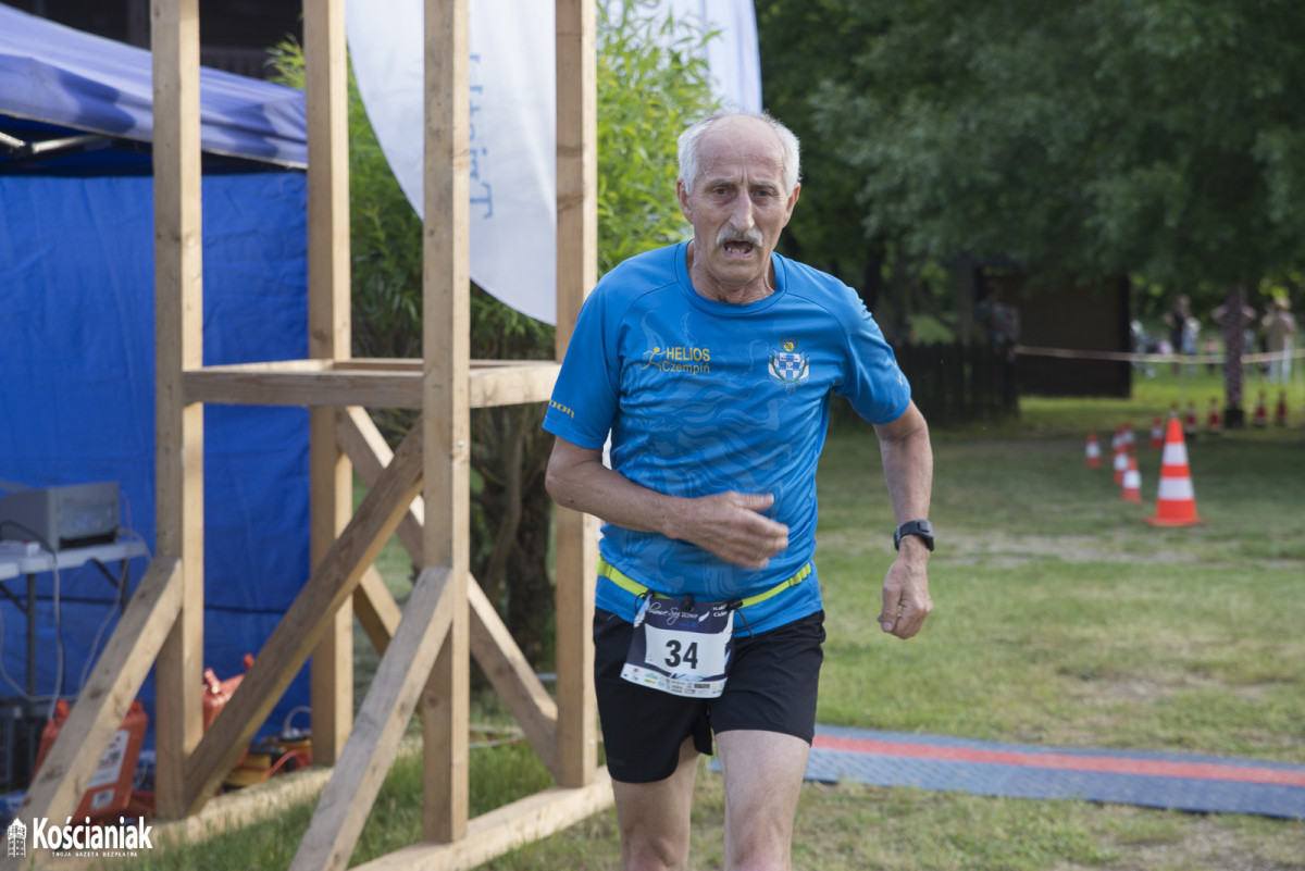 Bieg Filmowe Soplicowo na inaugurację triathlonu [ZDJĘCIA]