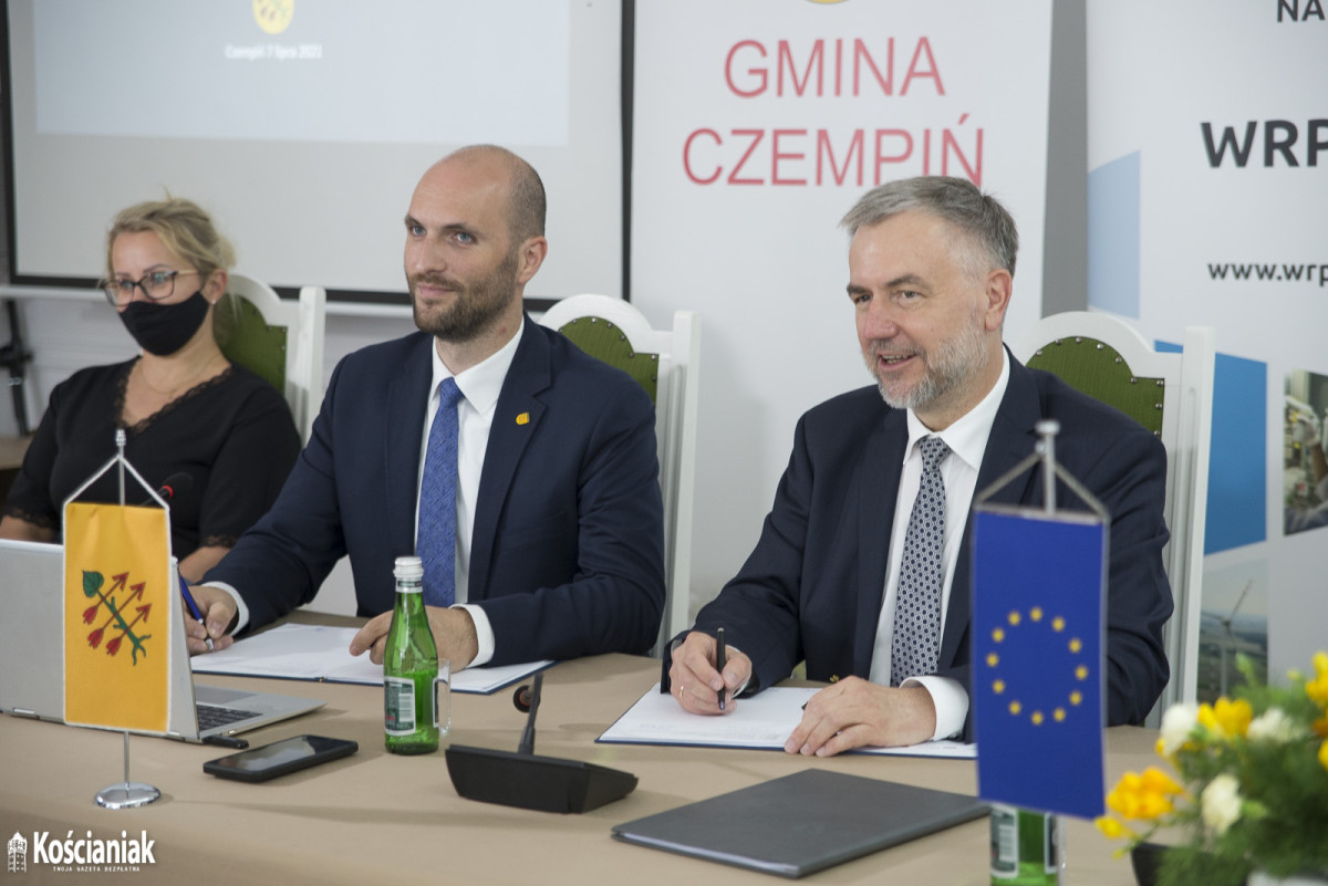Czempiń: umowa z marszałkiem na budowę ścieżek rowerowych