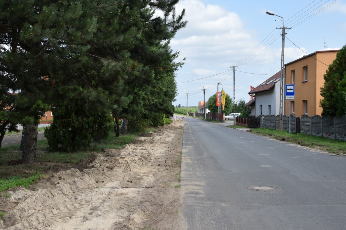 Rozpoczęto remont drogi Kokorzyn - Szczodrowo