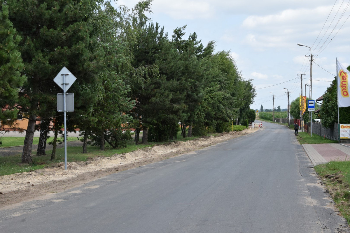 Rozpoczęto remont drogi Kokorzyn - Szczodrowo