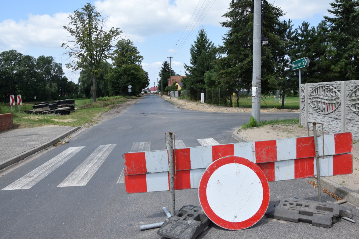 Rozpoczęto remont drogi Kokorzyn - Szczodrowo