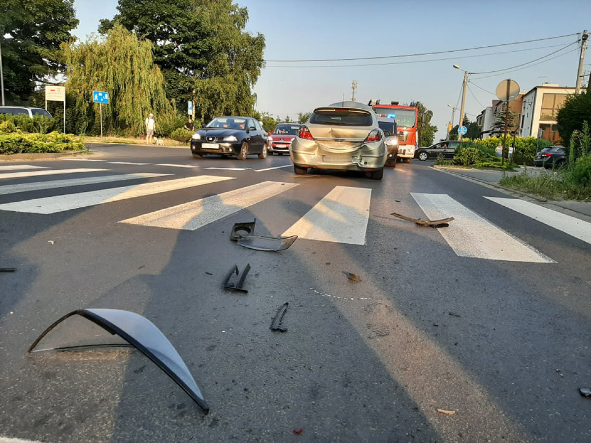 Kolizja na Północnej. Audi najechało na tył opla [ZDJĘCIA]