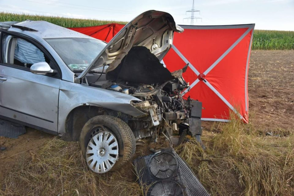Śmiertelny wypadek. Zginął 23-letni kierowca [ZDJĘCIA]