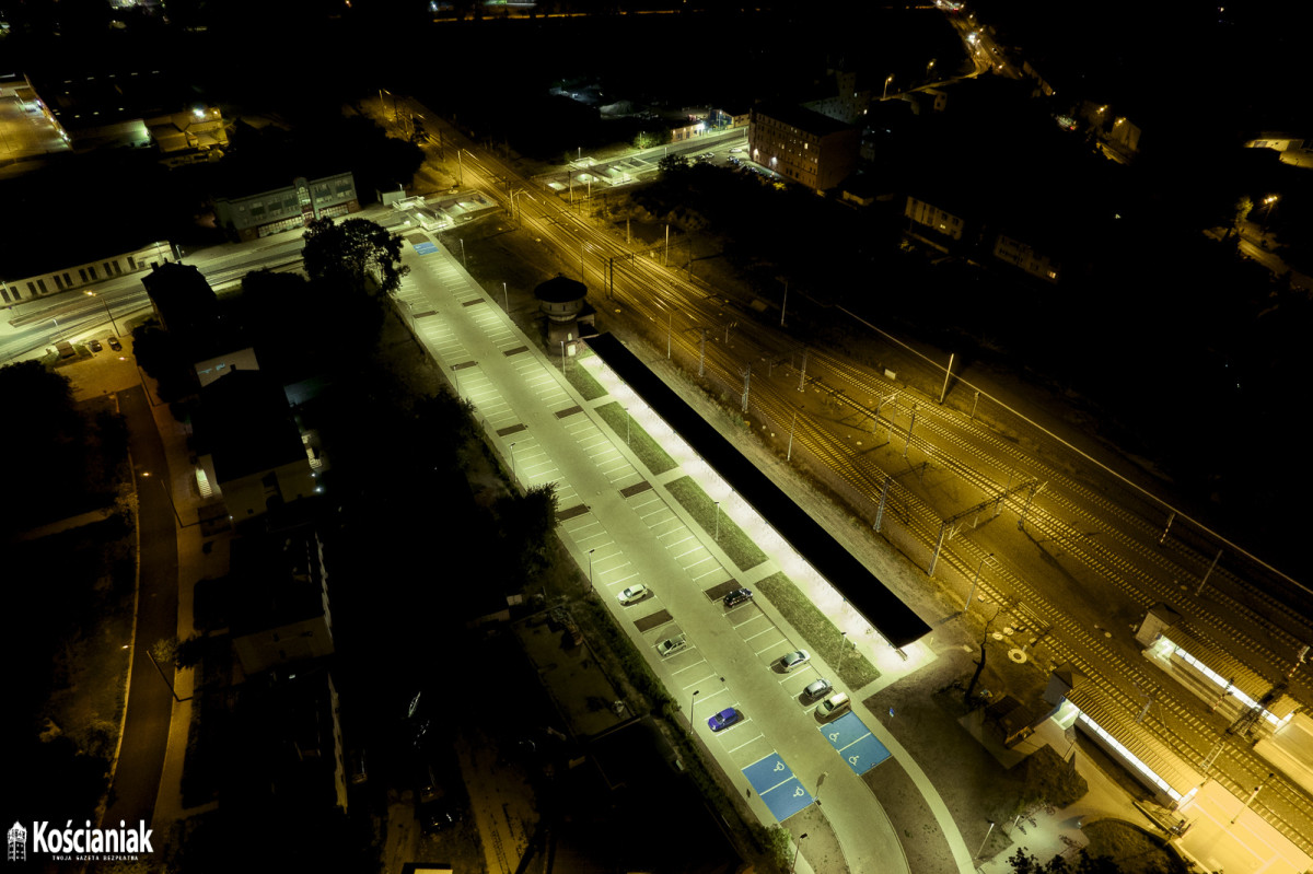 Parking przy dworcu otwarty od piątku [ZDJĘCIA]
