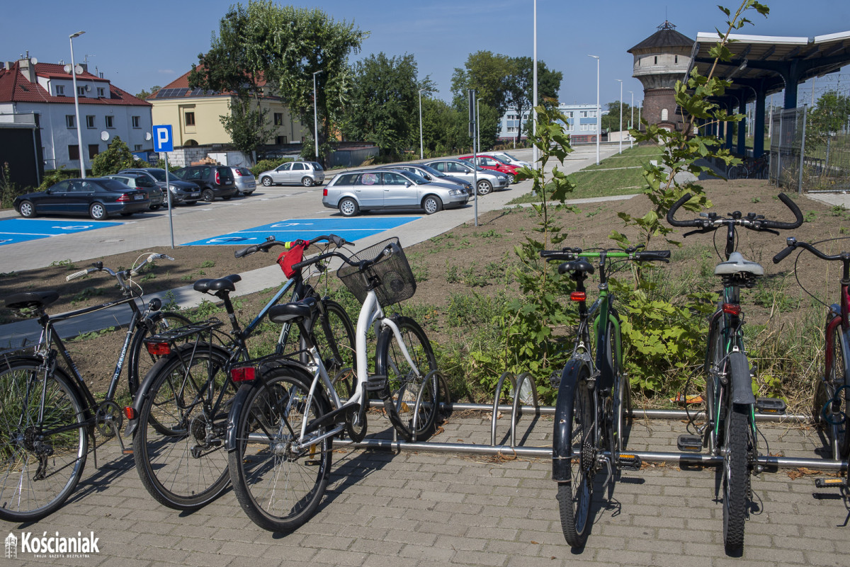 Parking przy dworcu otwarty od piątku [ZDJĘCIA]