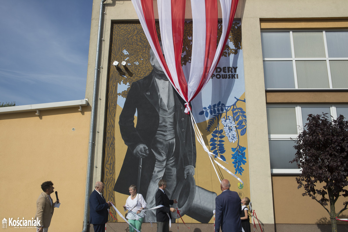 Mural generała Chłapowskiego w Turwi [ZDJĘCIA]