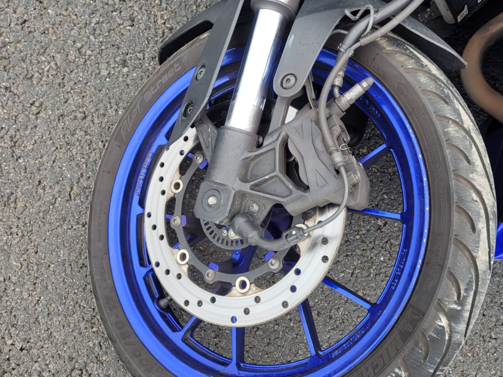 Wypadek na S5. Motocyklista w ciężkim stanie [AKTUALIZACJA]