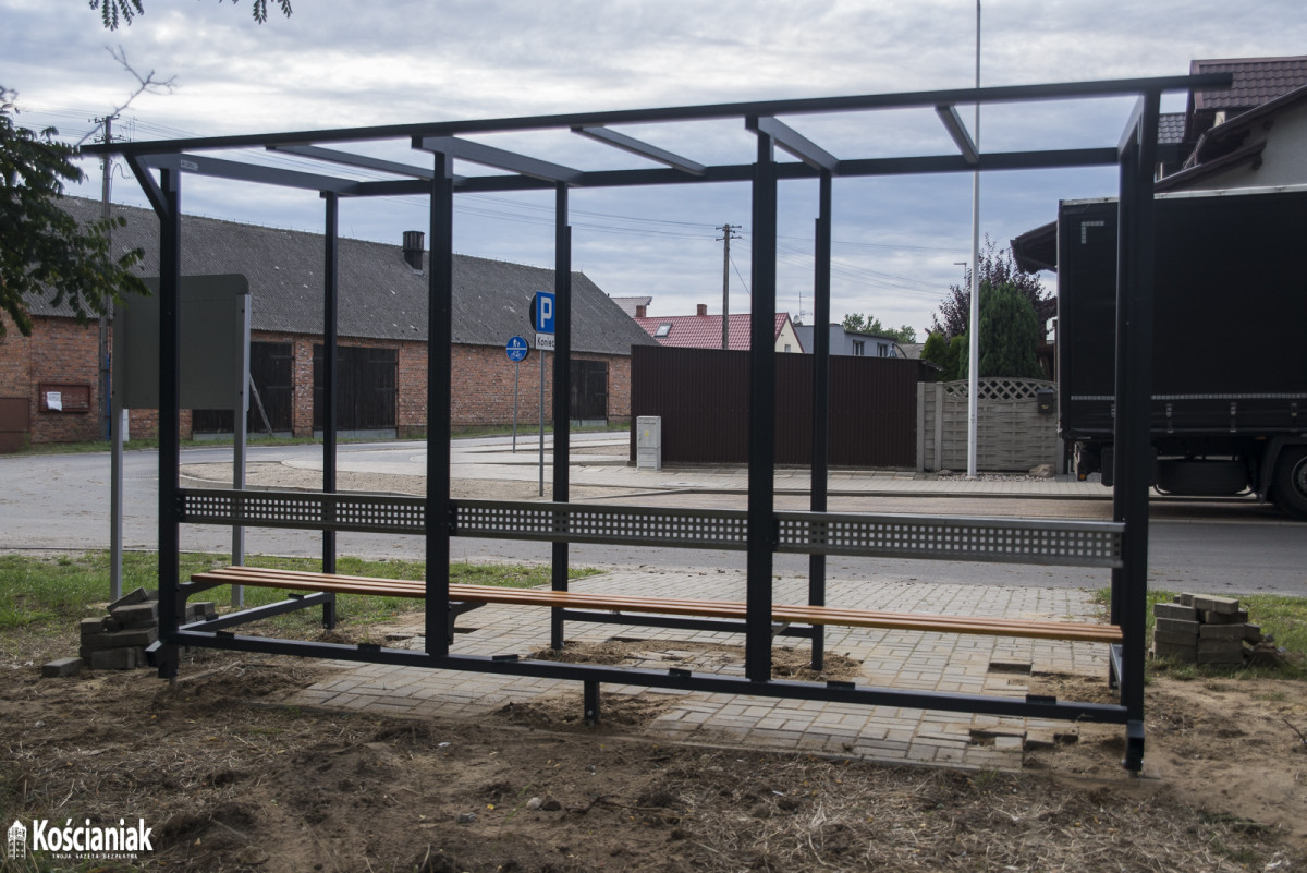 Nowe wiaty przystankowe w gminie Kościan