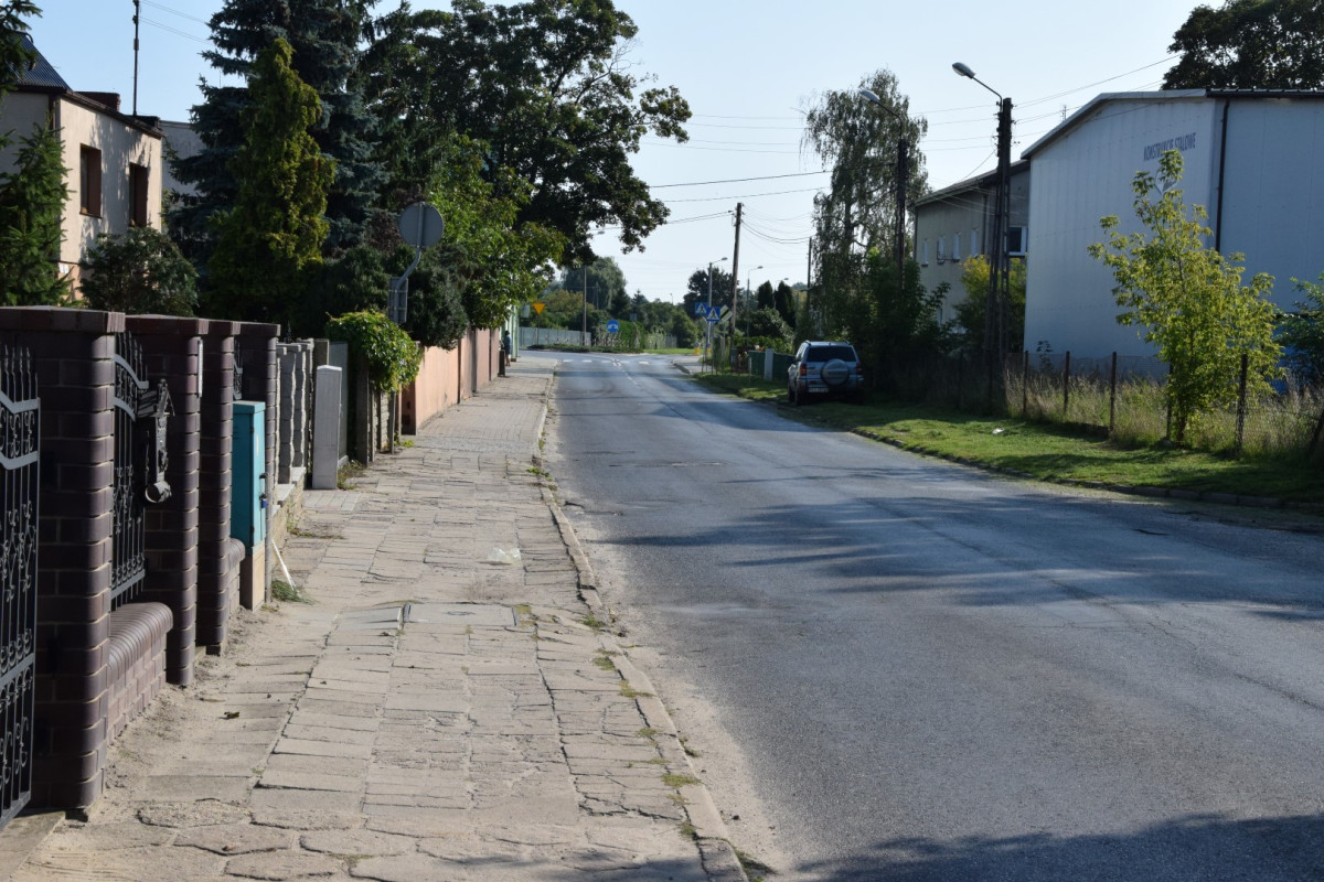 Wnioski na remont Łąkowej i drogi Szczodrowo-Sierakowo