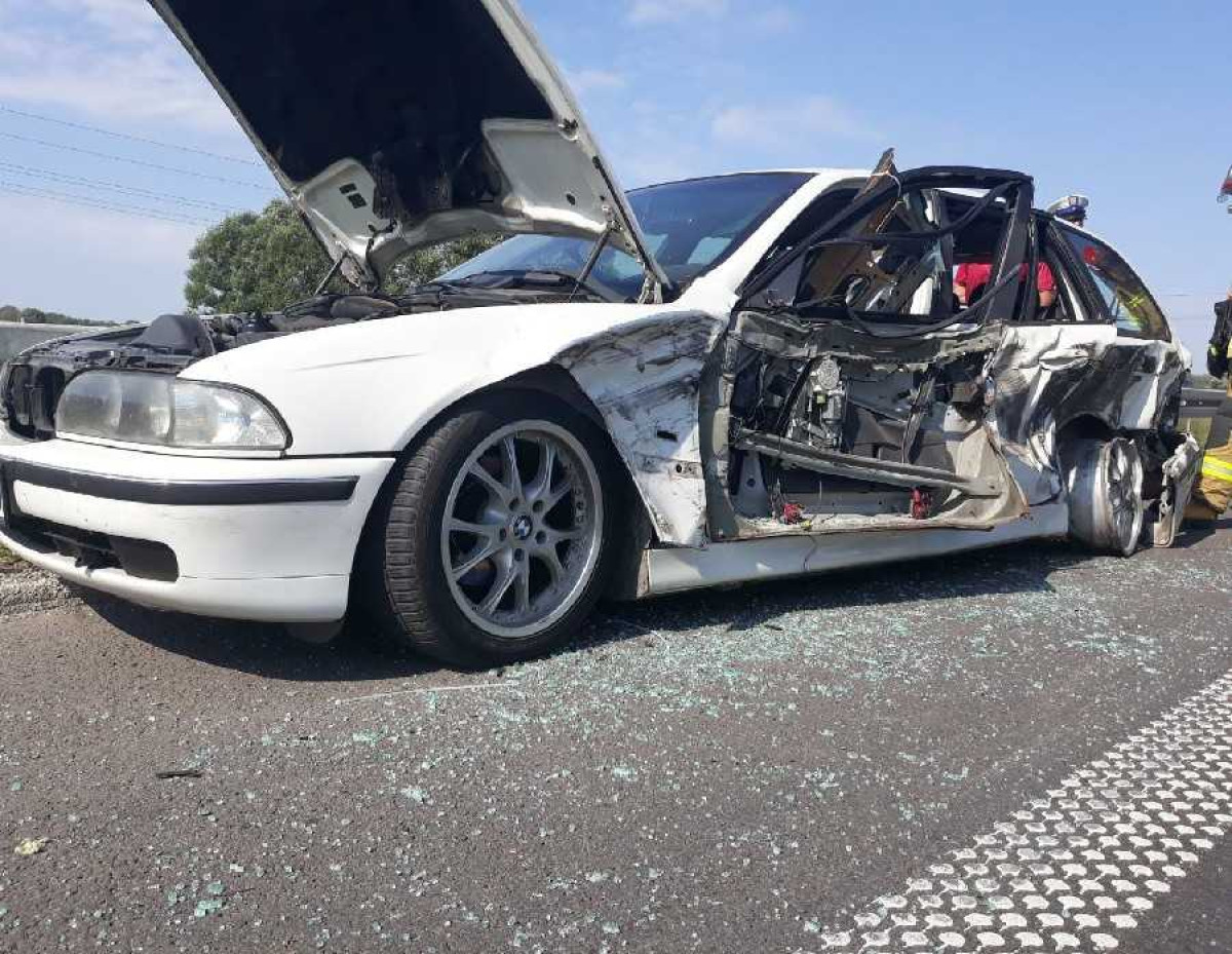 Wjechał ciężarówką w inny pojazd na S5 [ZDJĘCIA]