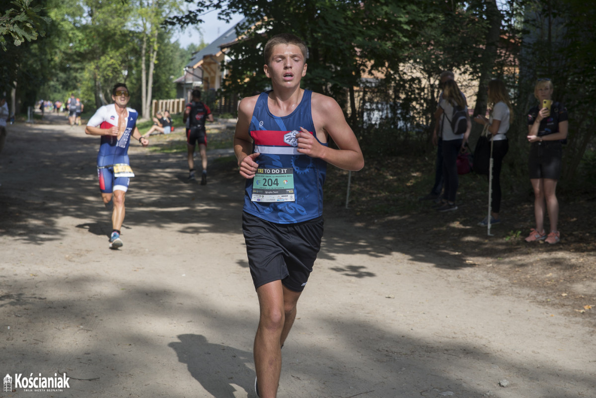 Triathlon na zakończenie sezonu w Nowym Dębcu [ZDJĘCIA]