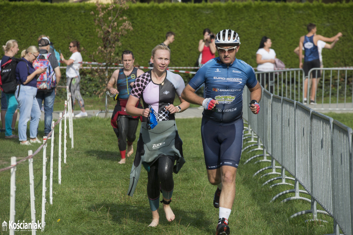 Triathlon na zakończenie sezonu w Nowym Dębcu [ZDJĘCIA]