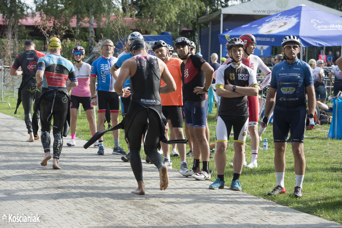 Triathlon na zakończenie sezonu w Nowym Dębcu [ZDJĘCIA]