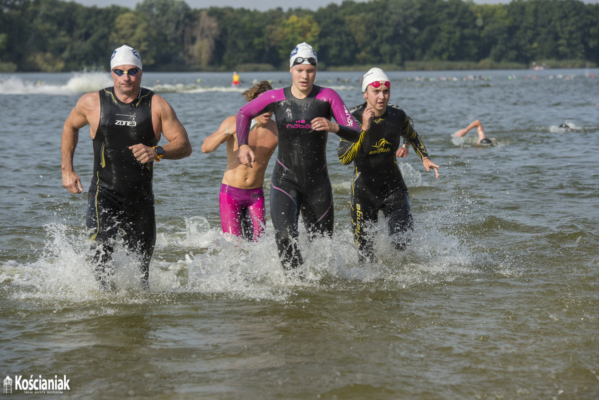 Triathlon na zakończenie sezonu w Nowym Dębcu [ZDJĘCIA]