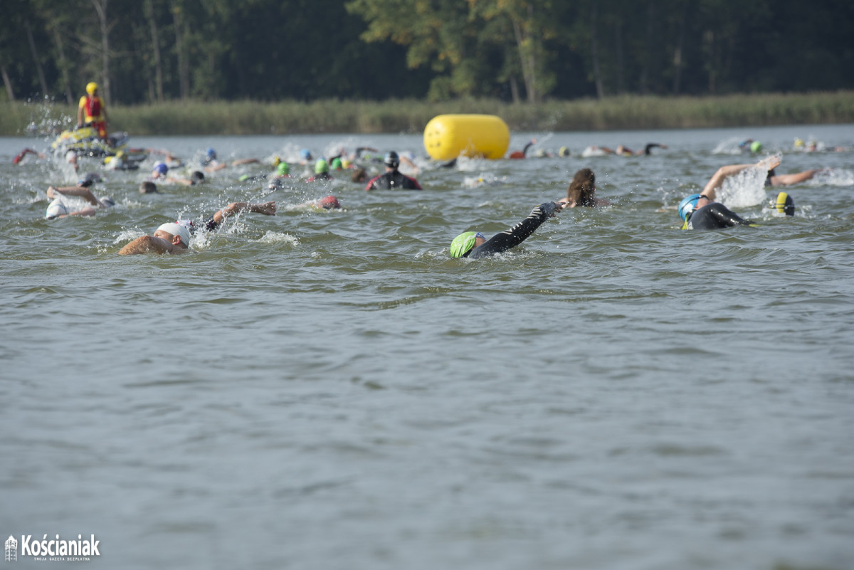 Triathlon na zakończenie sezonu w Nowym Dębcu [ZDJĘCIA]