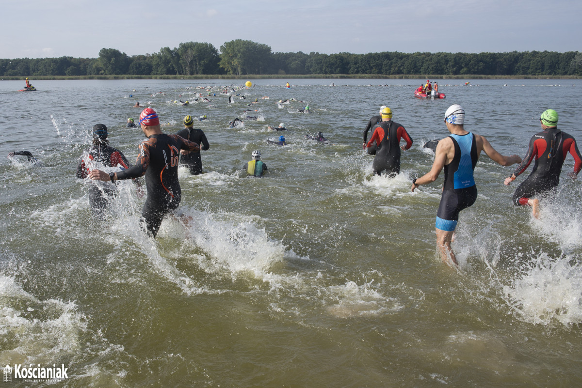 Triathlon na zakończenie sezonu w Nowym Dębcu [ZDJĘCIA]