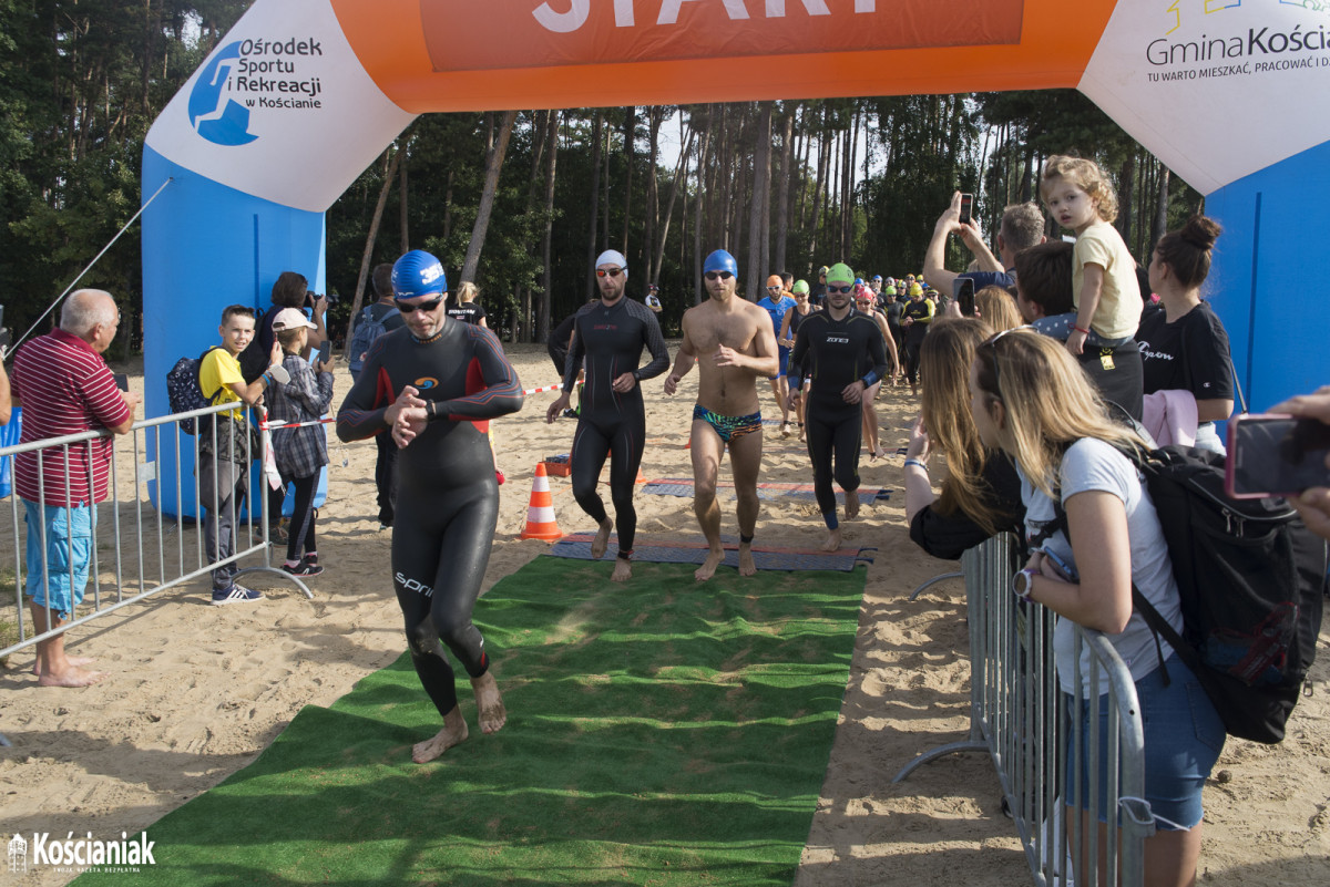 Triathlon na zakończenie sezonu w Nowym Dębcu [ZDJĘCIA]