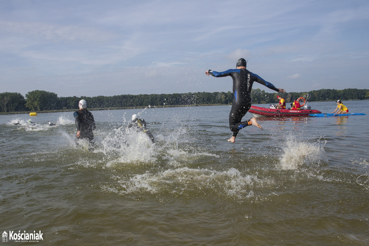 Triathlon na zakończenie sezonu w Nowym Dębcu [ZDJĘCIA]