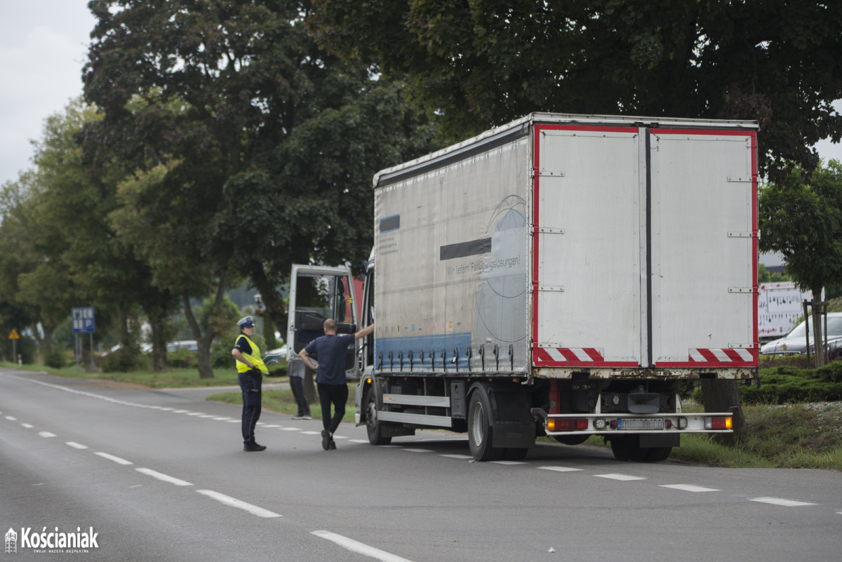 Wypadek na Gostyńskiej. Nie żyje motocyklista [ZDJĘCIA]