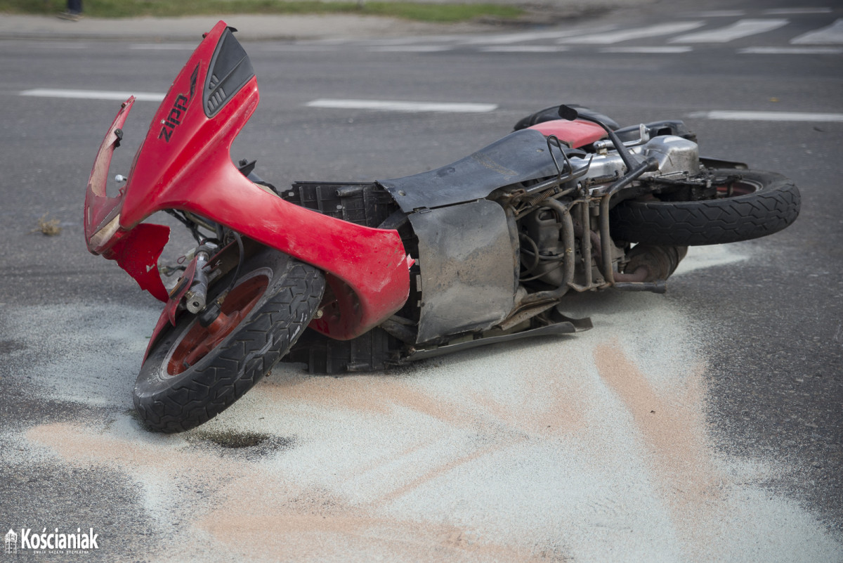Wypadek na Gostyńskiej. Nie żyje motocyklista [ZDJĘCIA]