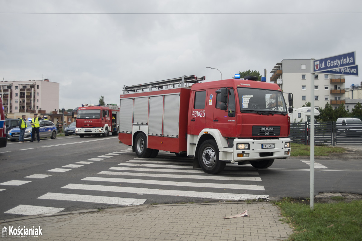 Wypadek na Gostyńskiej. Nie żyje motocyklista [ZDJĘCIA]