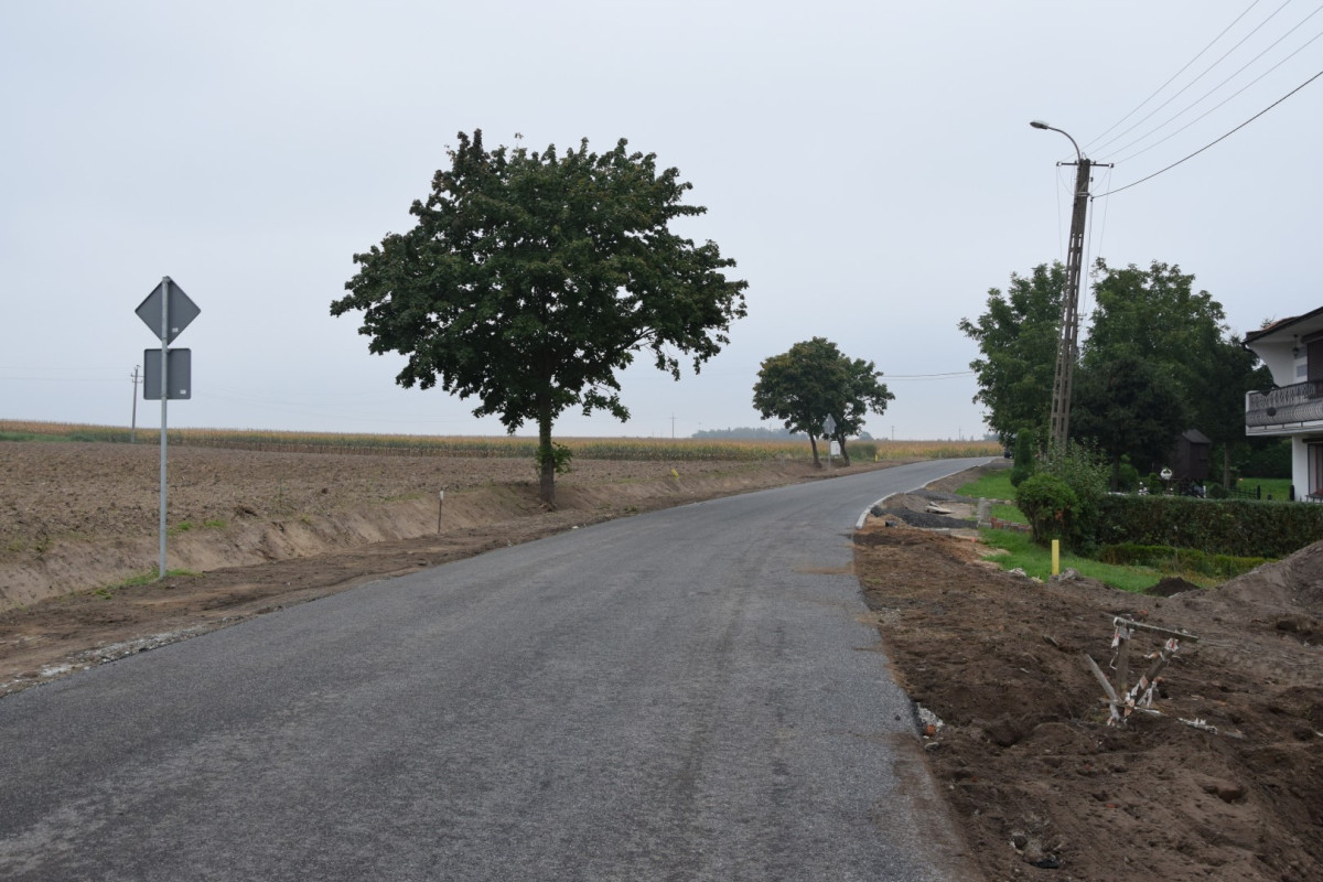 Droga z Nietążkowa do Starego Bojanowa [ZDJĘCIA]