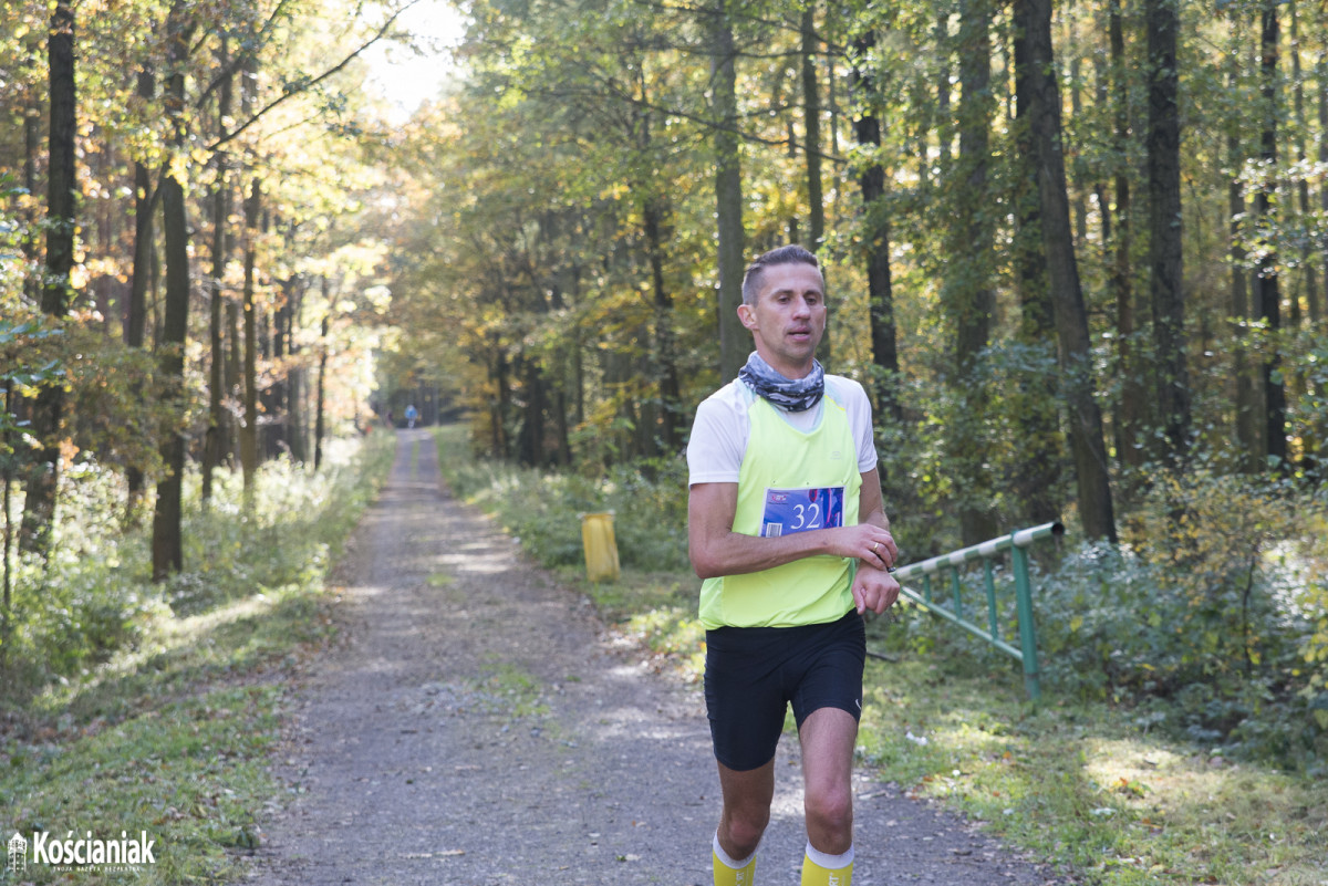 Półmaraton i marsz nordic walking w Śmiglu [ZDJĘCIA]