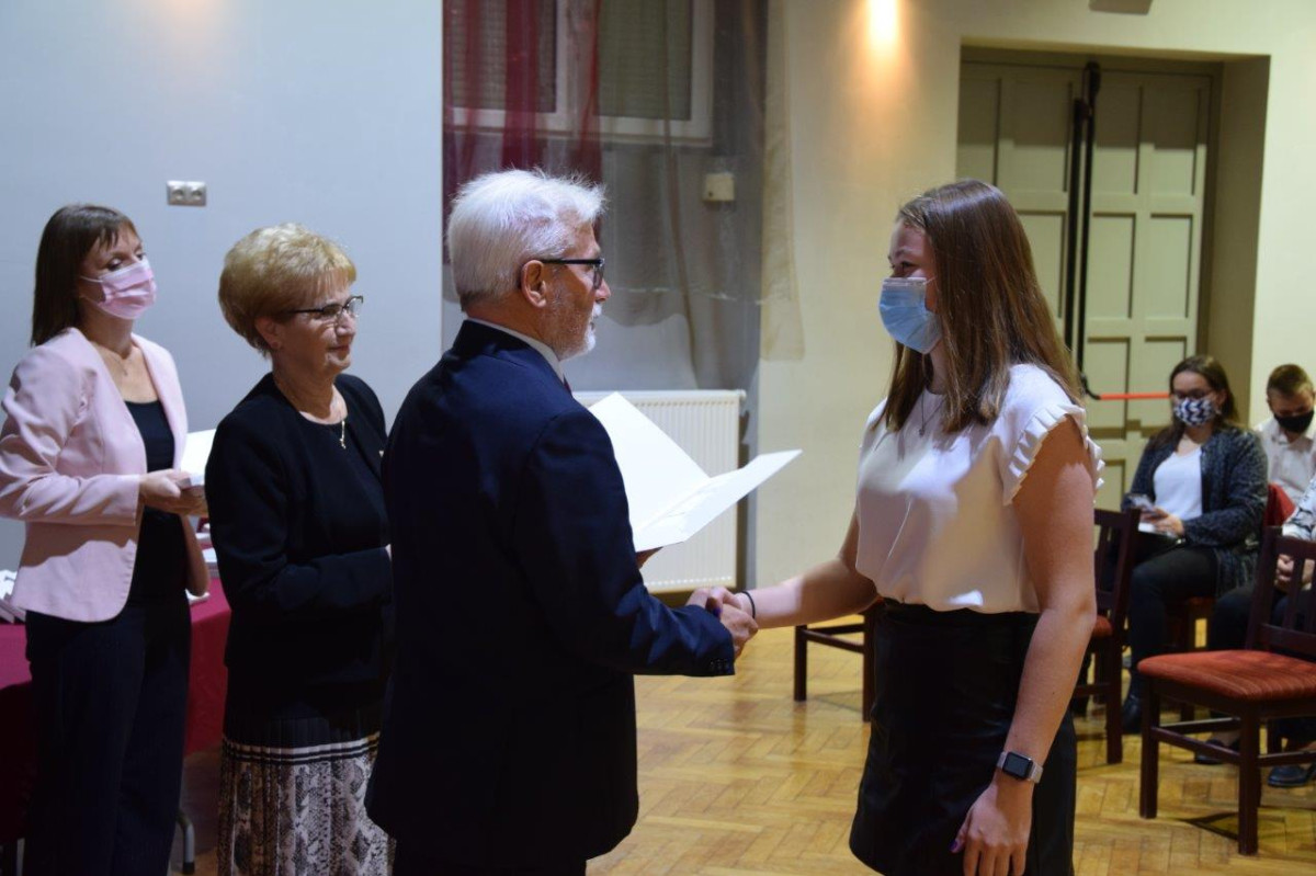 Stypendia dla uczniów i studentów od starosty [ZDJĘCIA]