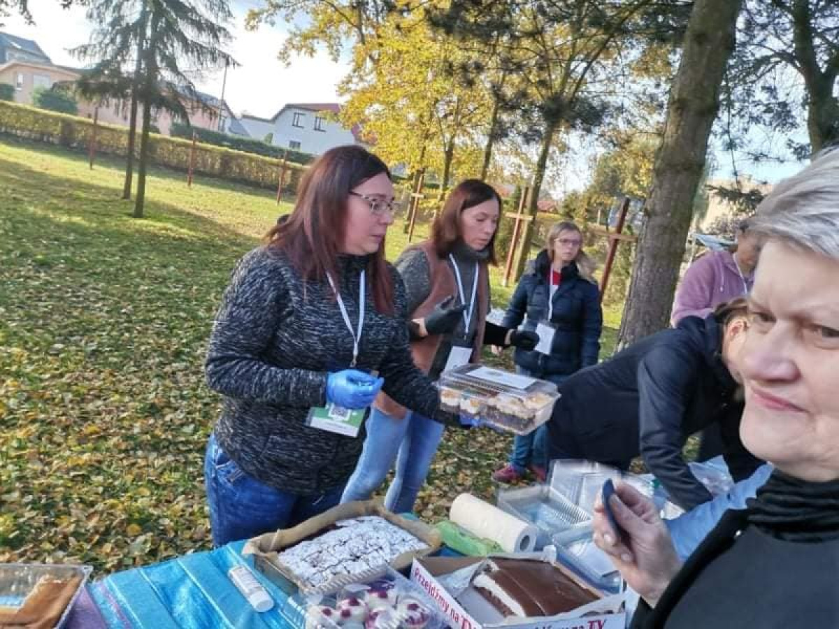 Kiermasz dla Oskara w Starych Oborzyskach [ZDJĘCIA]