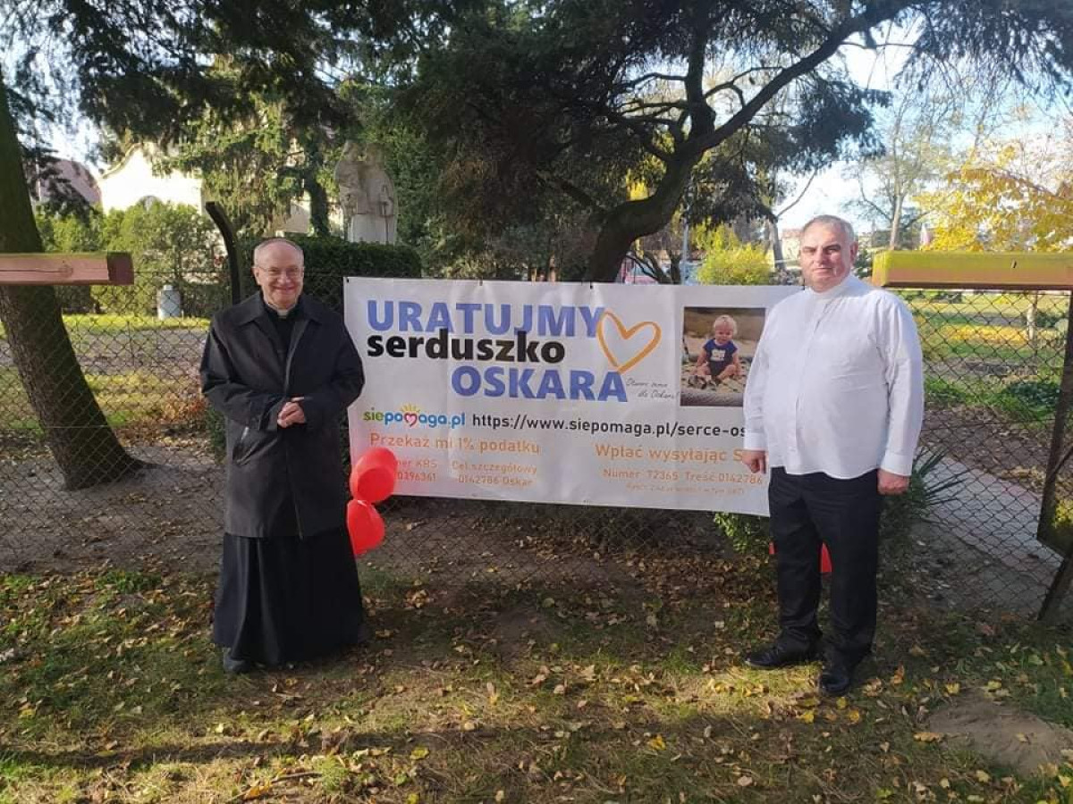 Kiermasz dla Oskara w Starych Oborzyskach [ZDJĘCIA]