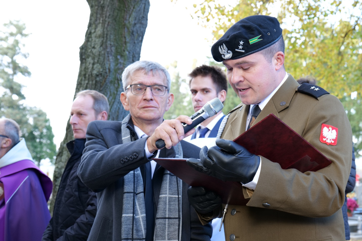 W Lubiniu odsłonięto tabliczki powstańców [ZDJĘCIA]