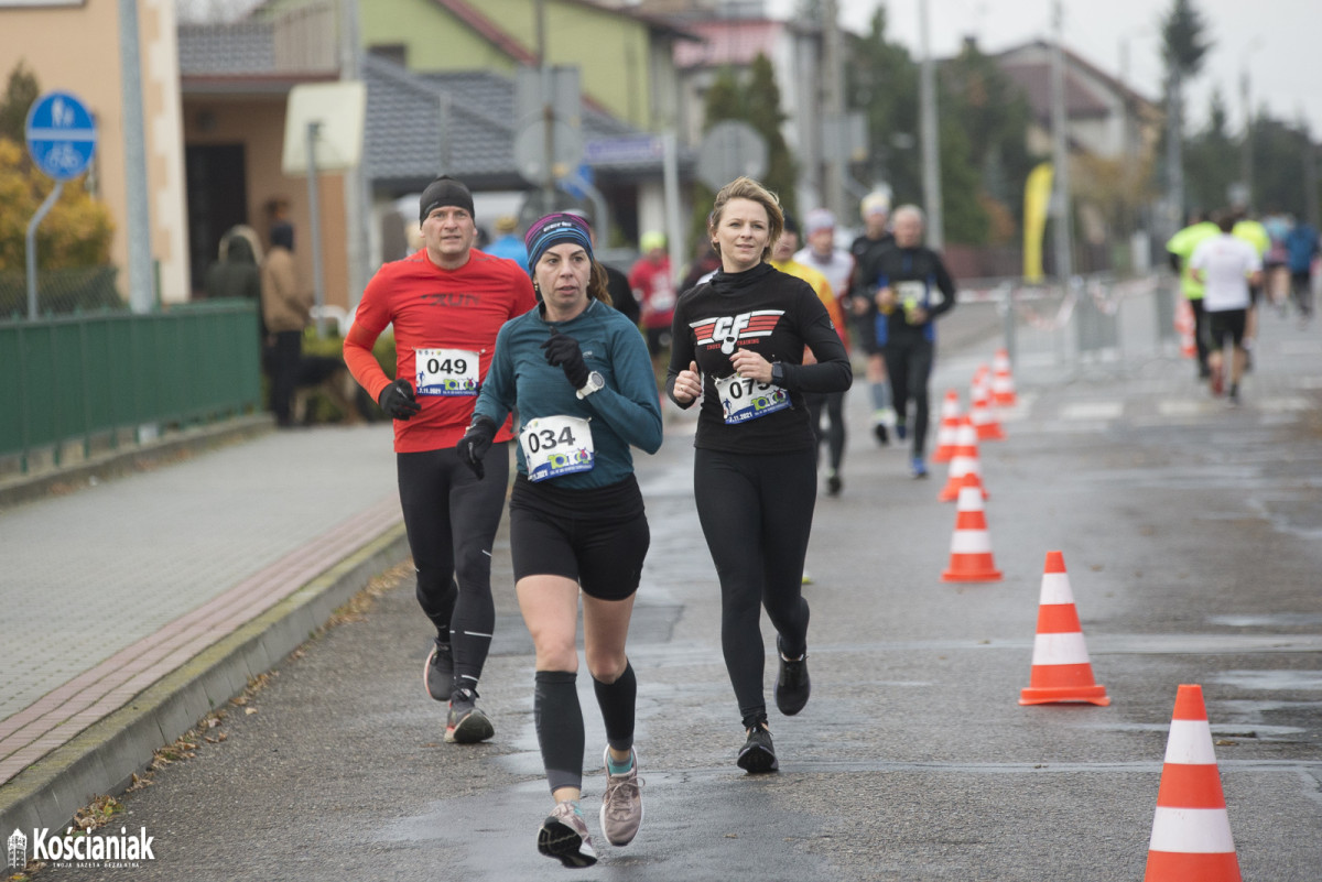 Bieg na 10 kilometrów w Kościanie [ZDJĘCIA]