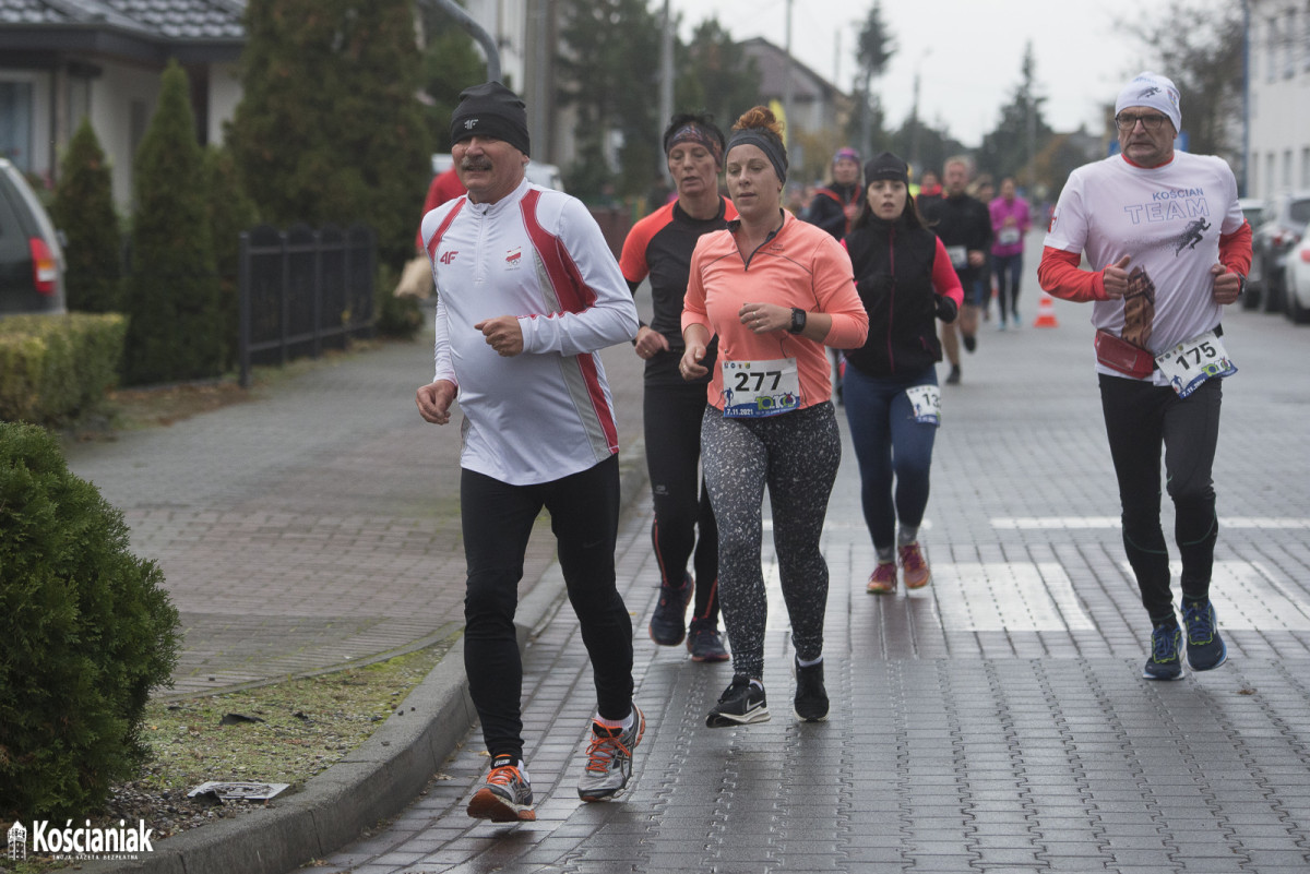 Bieg na 10 kilometrów w Kościanie [ZDJĘCIA]