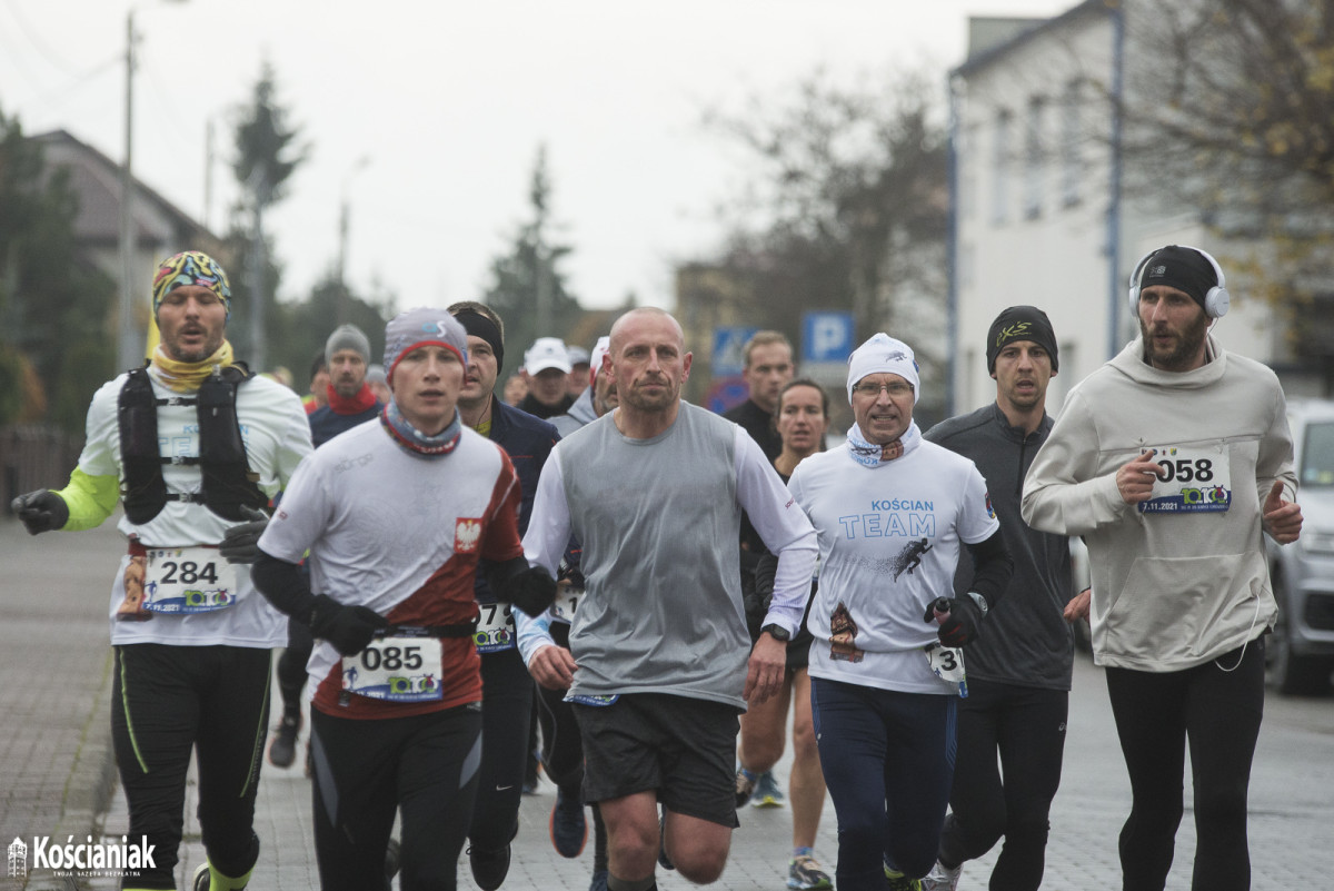 Bieg na 10 kilometrów w Kościanie [ZDJĘCIA]