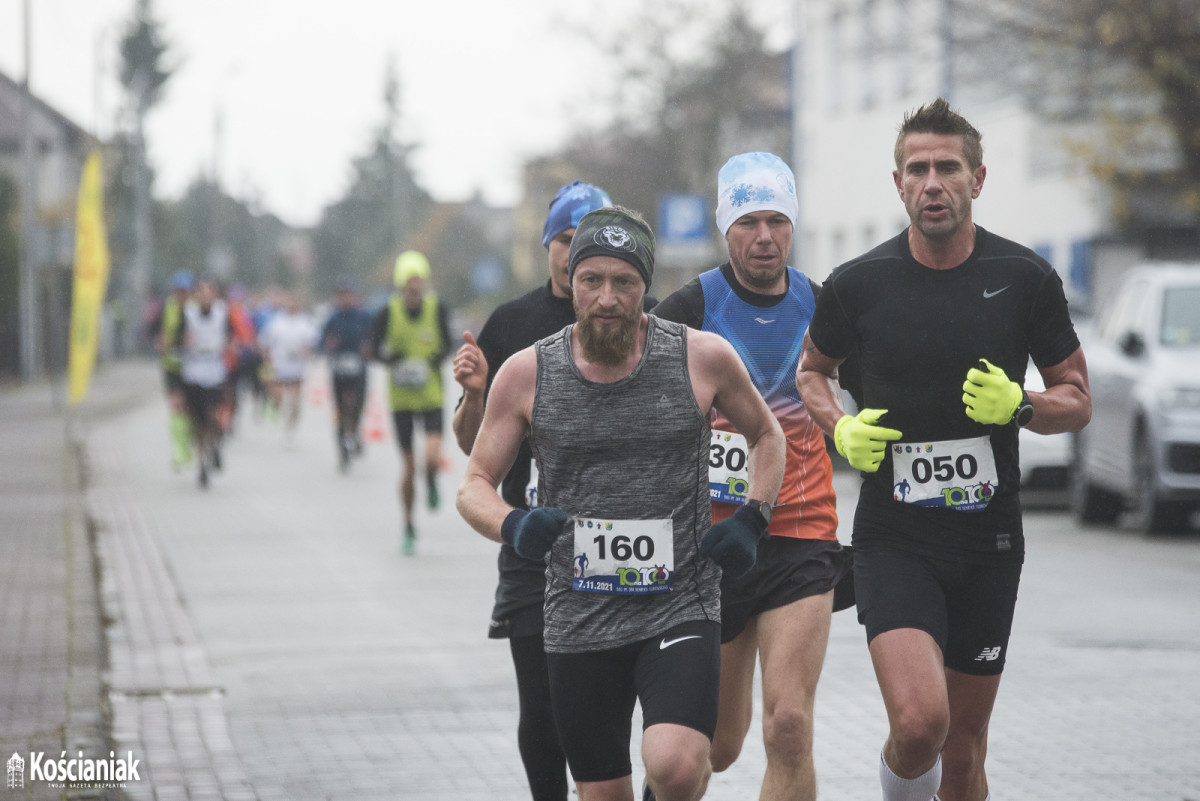 Bieg na 10 kilometrów w Kościanie [ZDJĘCIA]