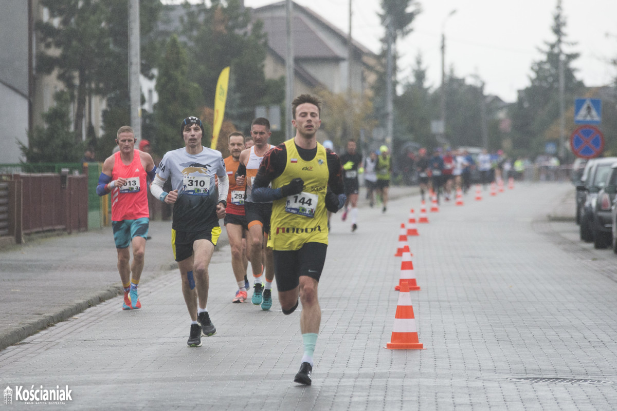 Bieg na 10 kilometrów w Kościanie [ZDJĘCIA]