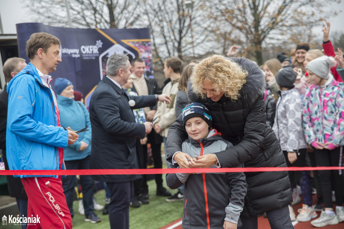 Stadion w Śmiglu oficjalnie otwarty [ZDJĘCIA]
