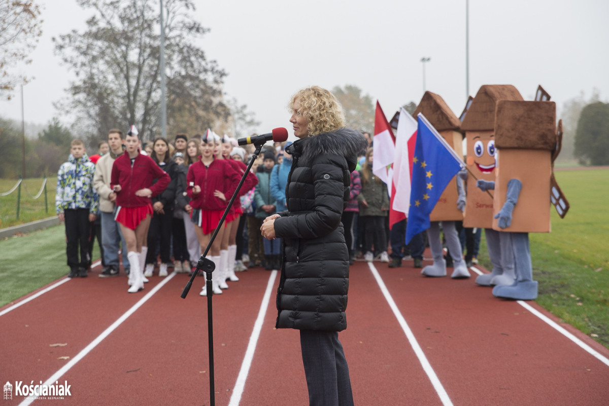 Stadion w Śmiglu oficjalnie otwarty [ZDJĘCIA]