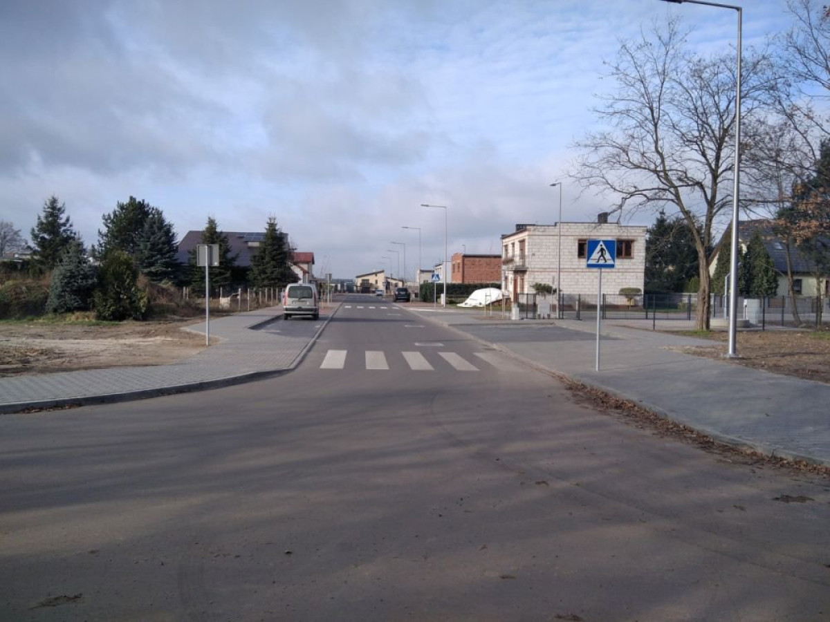Wybudowano drogę na os. Reja w Nowym Luboszu [ZDJĘCIA]