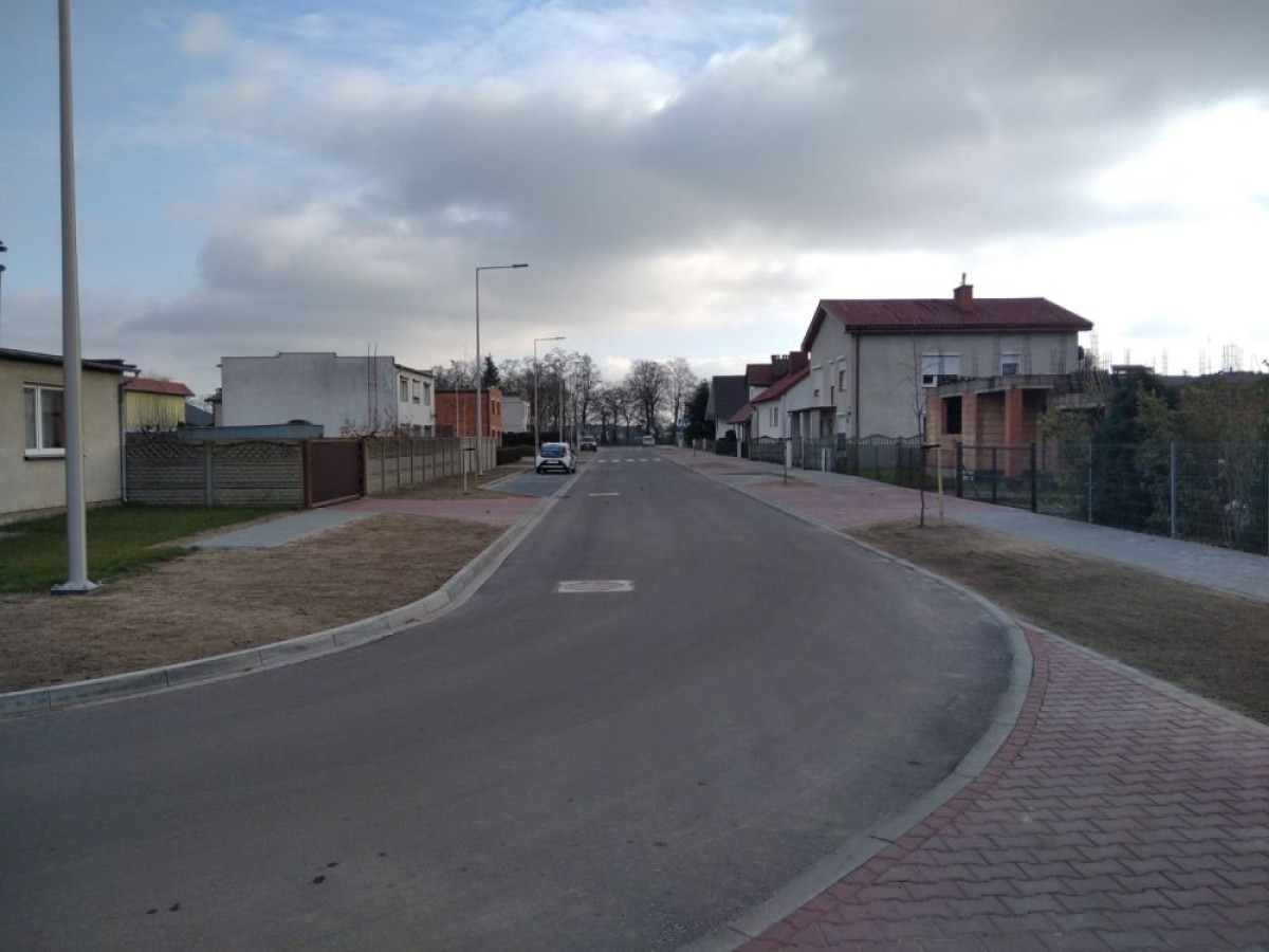 Wybudowano drogę na os. Reja w Nowym Luboszu [ZDJĘCIA]